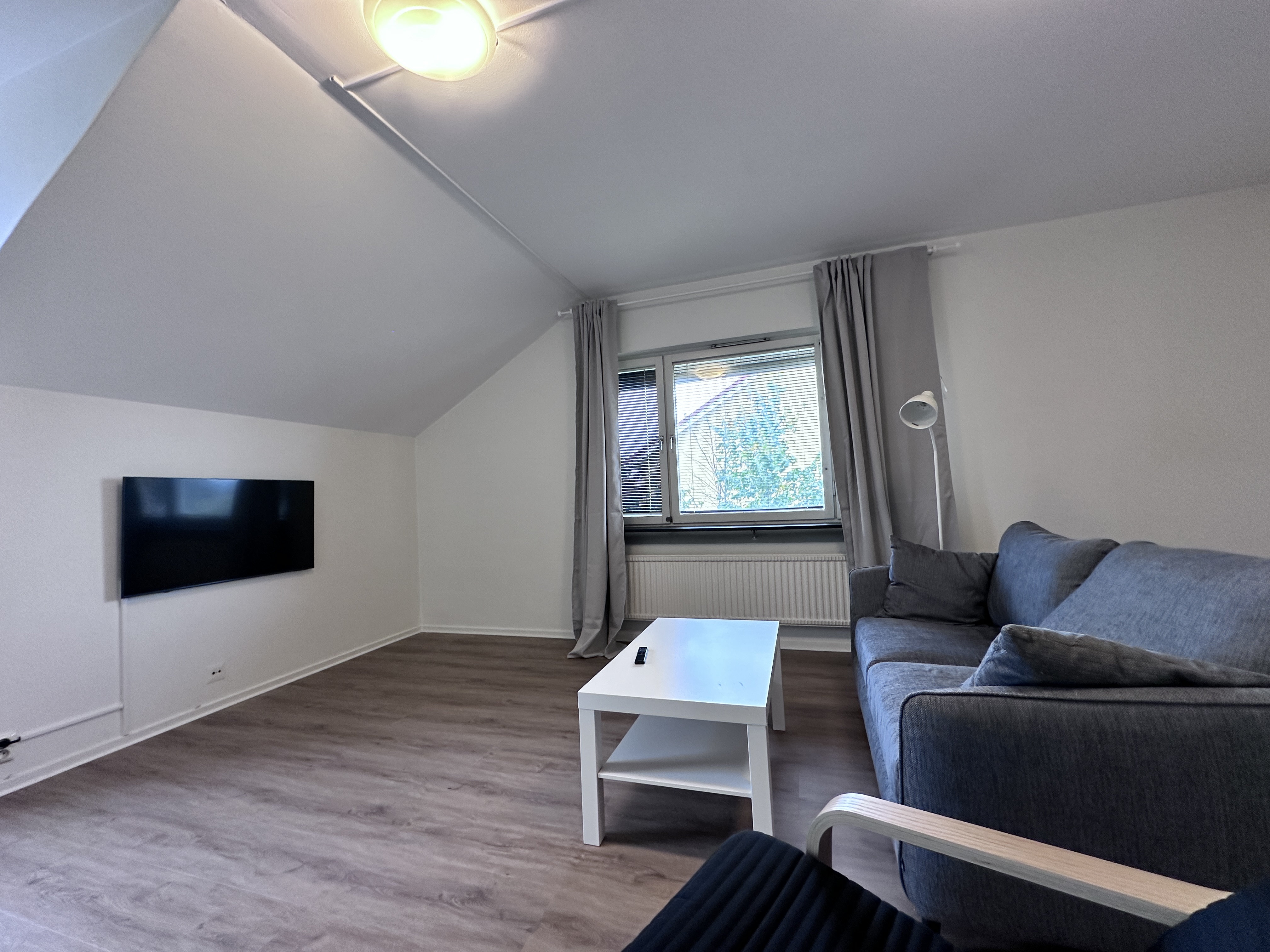 1 bedroom apartment on topfloor, Älvsjö