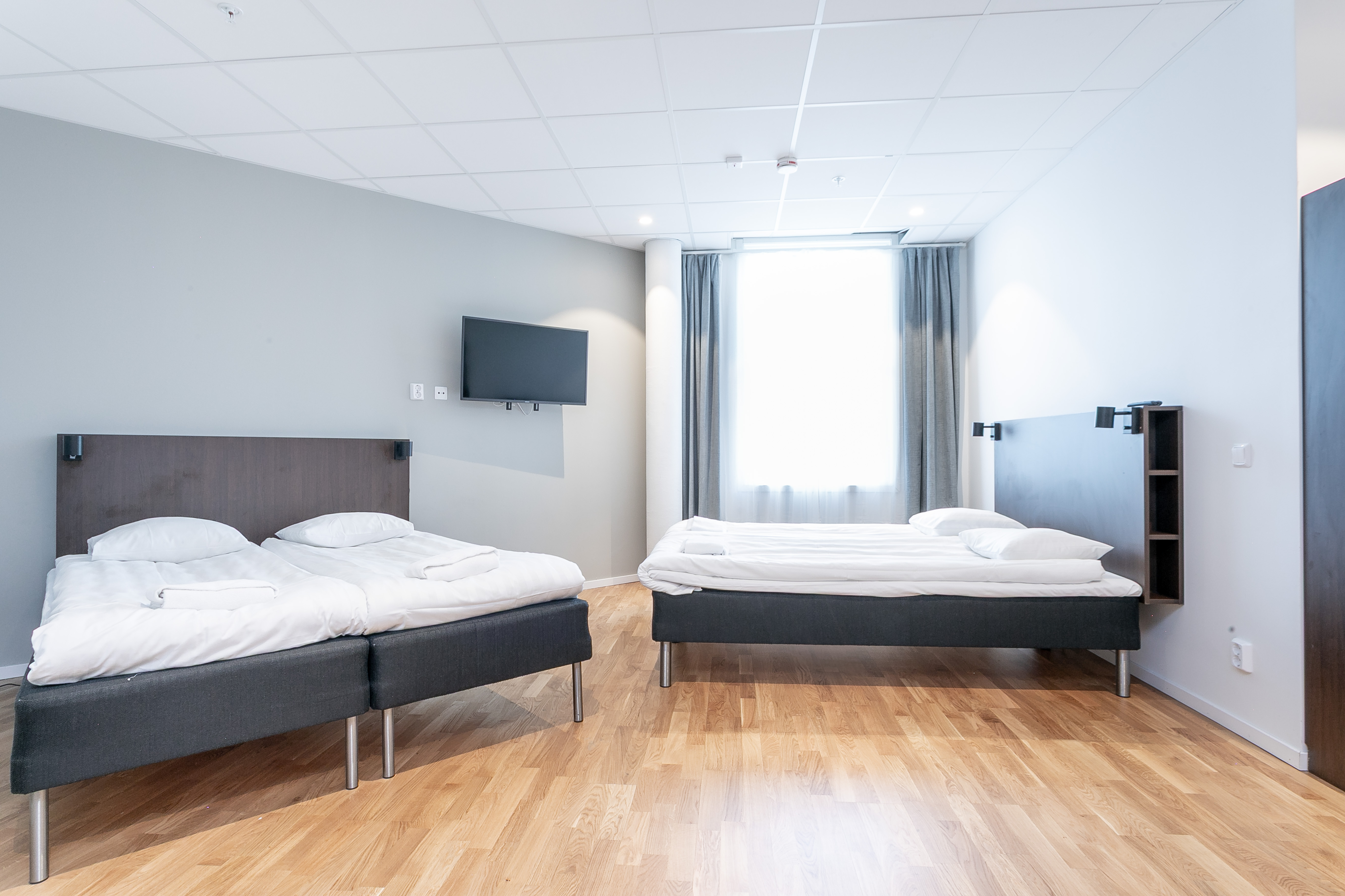 Beds -Family Studio ApartDirect Arlandastad.jpg