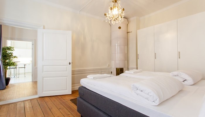 hotel apartment old town stockholm: standard one bedroom - bedroom